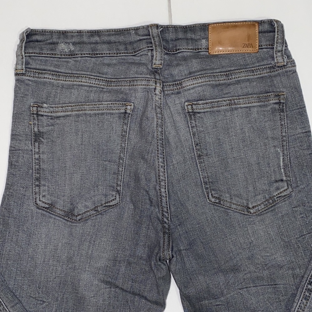 Zara Grey Ripped Jeans - Picture 5 of 6